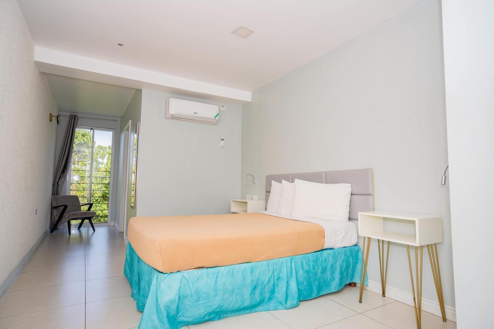 Golfview Hotel ماندفيل المظهر الخارجي الصورة